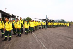 Imagem da notícia - Governo do Amazonas recebe mais 94 brigadistas do Ibama para apoiar no combate às queimadas
