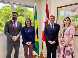 Imagem da notícia - Sema Amazonas busca parcerias ambientais com a Embaixada do Canadá 