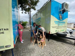 Imagem da notícia - Sema e Câmara Municipal levam ações do castramóvel para o Estádio Carlos Zamith