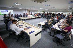 Imagem da notícia - Governador empossa membros de Comitê Técnico-Científico para assessorar Estado no enfrentamento de fenômenos climáticos