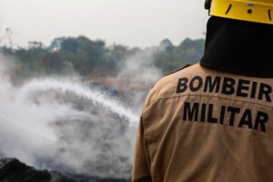 Imagem da notícia - Governo do Amazonas divulga boletim sobre a estiagem no estado, nesta terça-feira