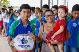 Imagem da notícia - Governo do Amazonas divulga boletim sobre a estiagem no estado, neste sábado