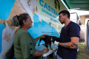 Imagem da notícia - “Temos muitos animais que estão necessitando”, diz tutor de pet sobre o trabalho do ‘Castramóvel’ em 2024