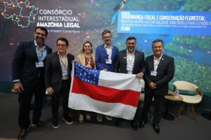 Imagem da notícia - Governo do Amazonas apresenta nova parceria com Banco Mundial para atrelar financiamento a metas ambientais
