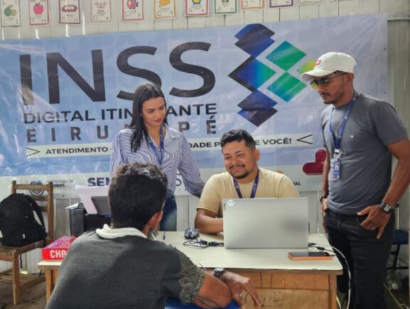 Ação integrada oferece serviços assistenciais e previdenciários para comunidades na Resex Extrativista do Rio Gregório