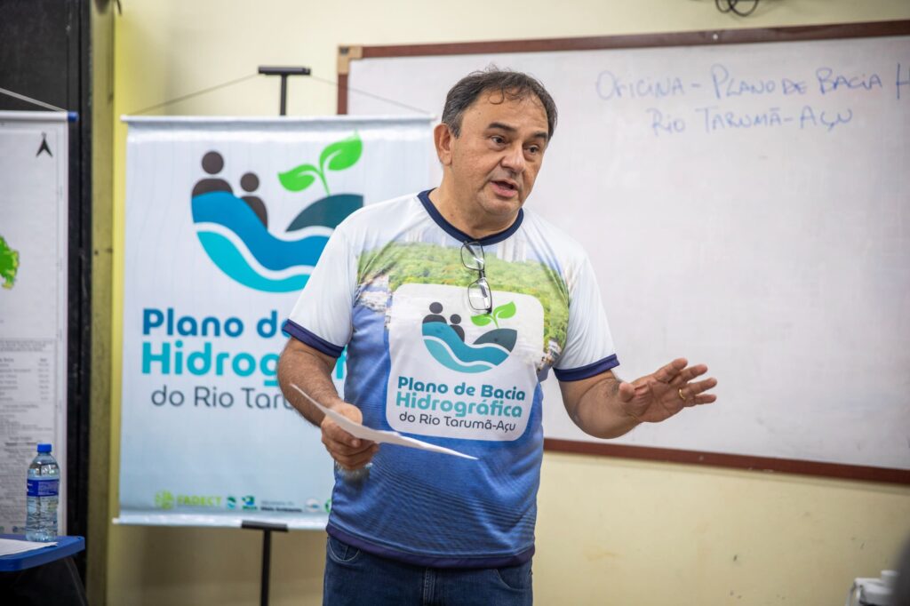 PROF. CARLOSSANDRO FOTO GUSTAVORODRIGUES